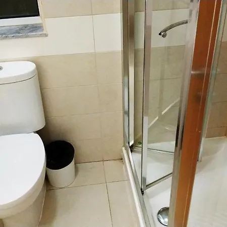 Homestay On Don Mikiel Rua 슬리에마