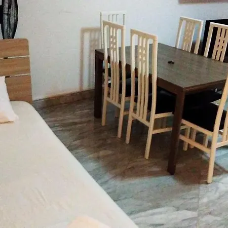 Homestay On Don Mikiel Rua * Sliema