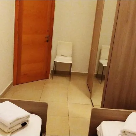 Homestay On Don Mikiel Rua Accommodatie bij particulieren *